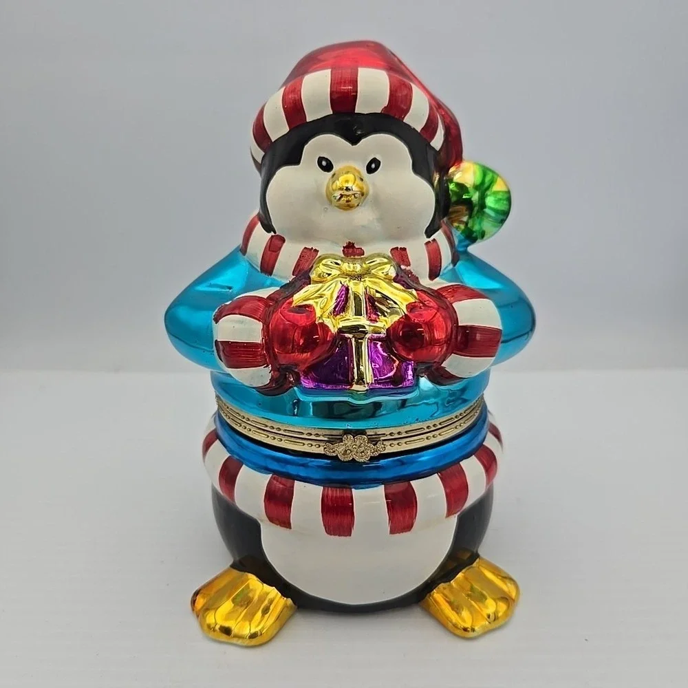 Animated Penguin Musical Box Windup Plays Joy To The World Mr Christmas VTG 7